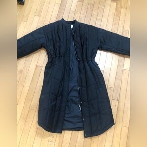 Amazon essentials coat (size S but fit like M)